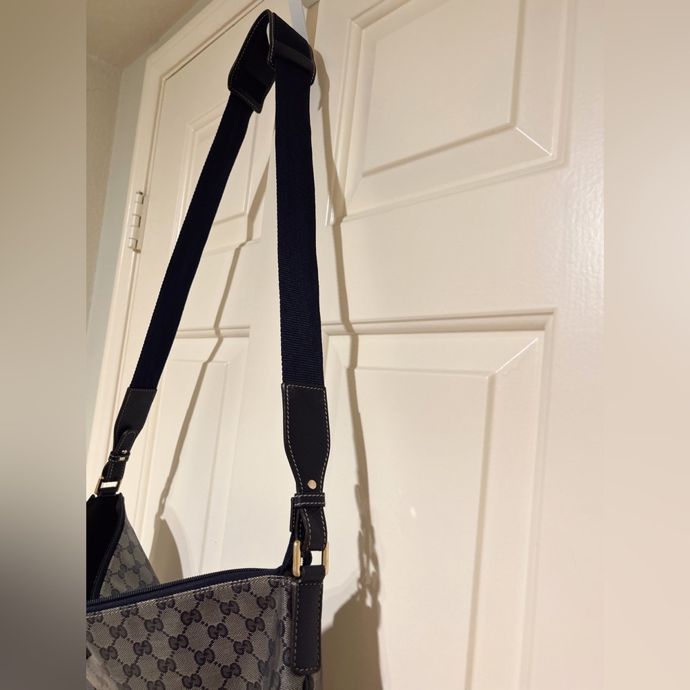 Gucci Men's Brown Crystal GG Messenger Bag - Picture 4 of 14